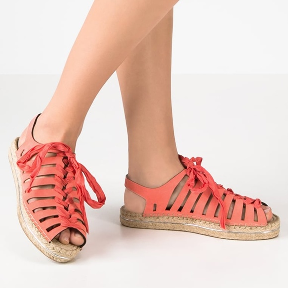 $242 REBECCA MINKOFF NORDSTROM coral  SANDALS 6.5 - Picture 1 of 7